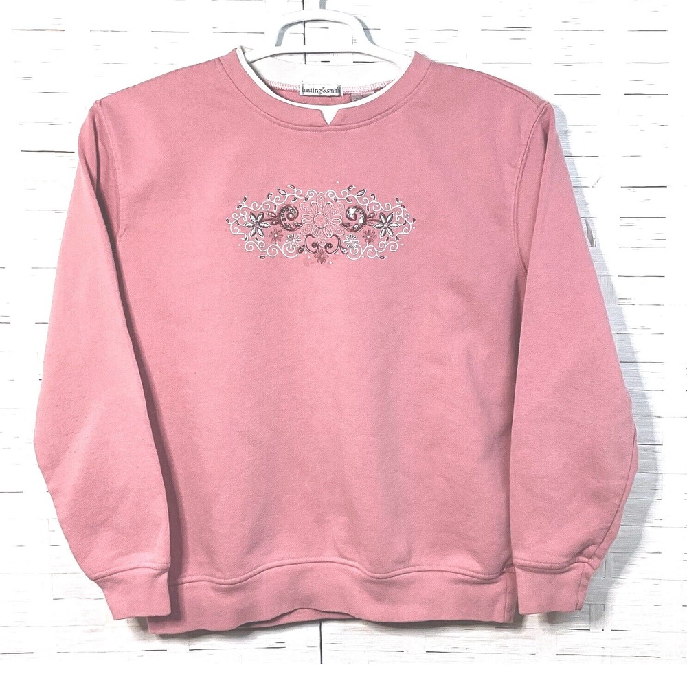 Hastings & Smith Womens Pink Sweatshirt With Embroidered Flwrs Studs Sz L‎